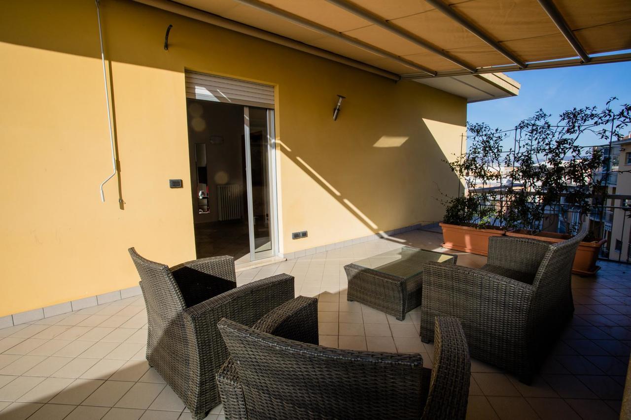 Ferienwohnung Terrazza Di Pinerolo Exterior foto
